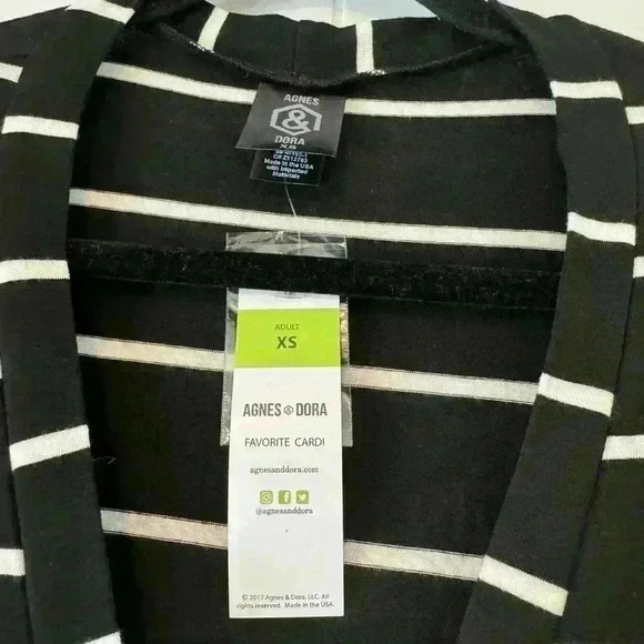 Agnes & Dora™ Favorite Cardi Black and White Stripe - Picture 4 of 5